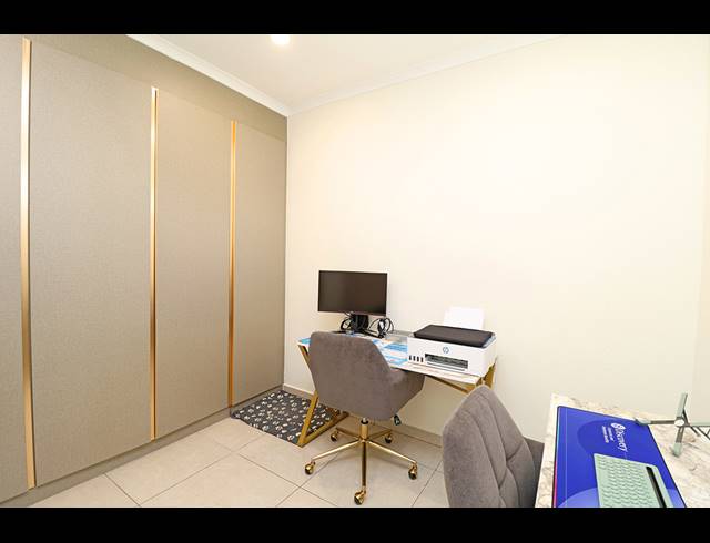 2 BEDROOM APARTMENT FOR SALE IN GREENSTONE HILL